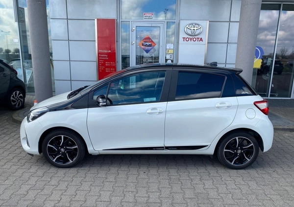 Toyota Yaris cena 61500 przebieg: 50854, rok produkcji 2018 z Kudowa-Zdrój małe 191